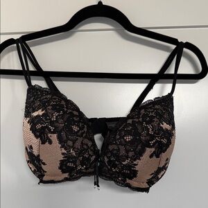 Victoria's Secret Black and Tan Lace Push-up Bra